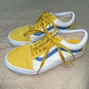 Vans Unisex Sports Pop Old Skool Shoes - White / Yellow / Blue